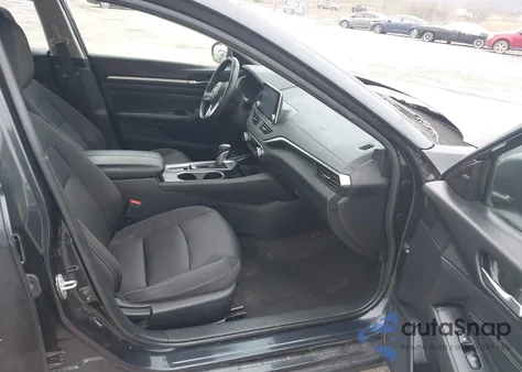 2011 Nissan Altima 2.5 S z USA, uszkodzony, nr VIN 1N4AL2AP2BN403878